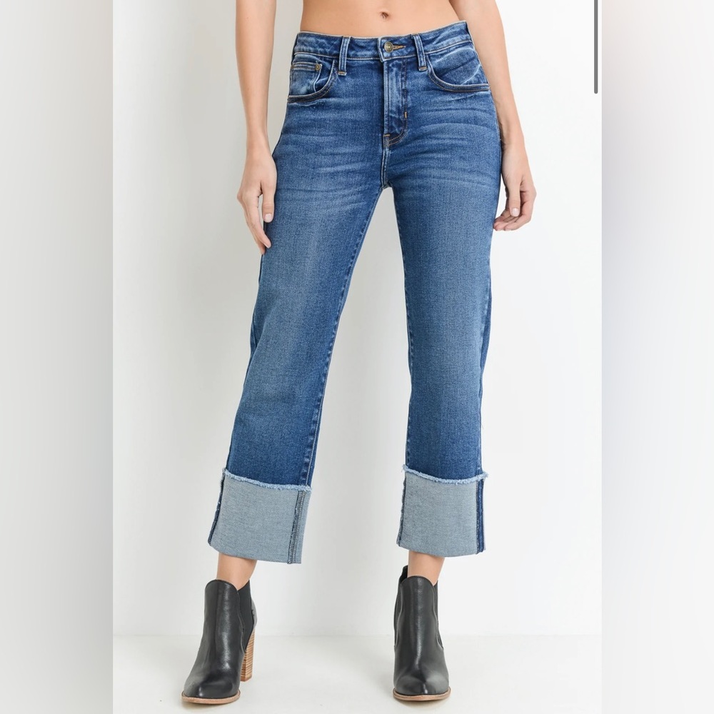 High Rise Straight W/ Cuff Size 31